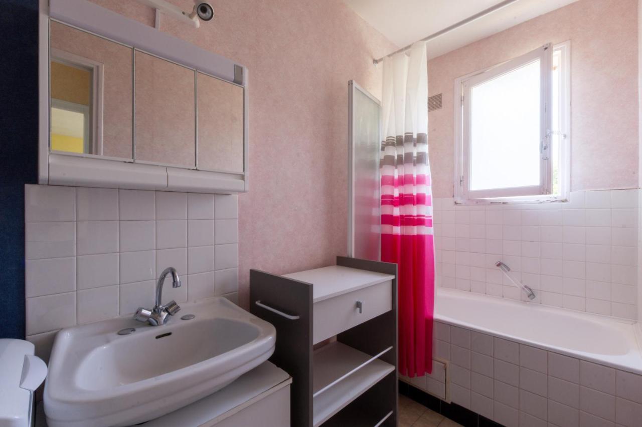 La Petite Isle - Maison Et Jardin - Plage A 200 M バルヌヴィル・カルトゥレ エクステリア 写真